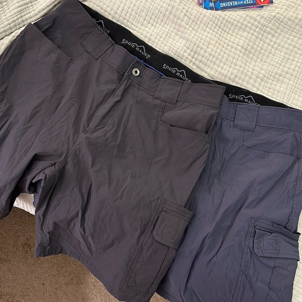 Eddie Bauer shorts size 36